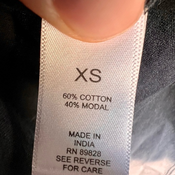 NEW LOGO by Lori Goldstein Fade-Out Tie-Dye Long Sleeve Top in Grey - xs​​ - Picture 2 of 4